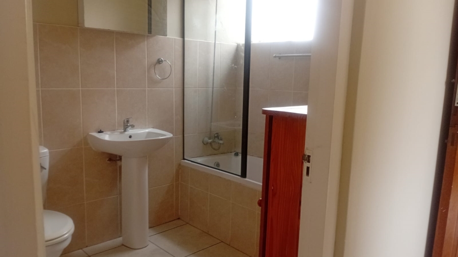 3 Bedroom Property for Sale in Berea Eastern Cape